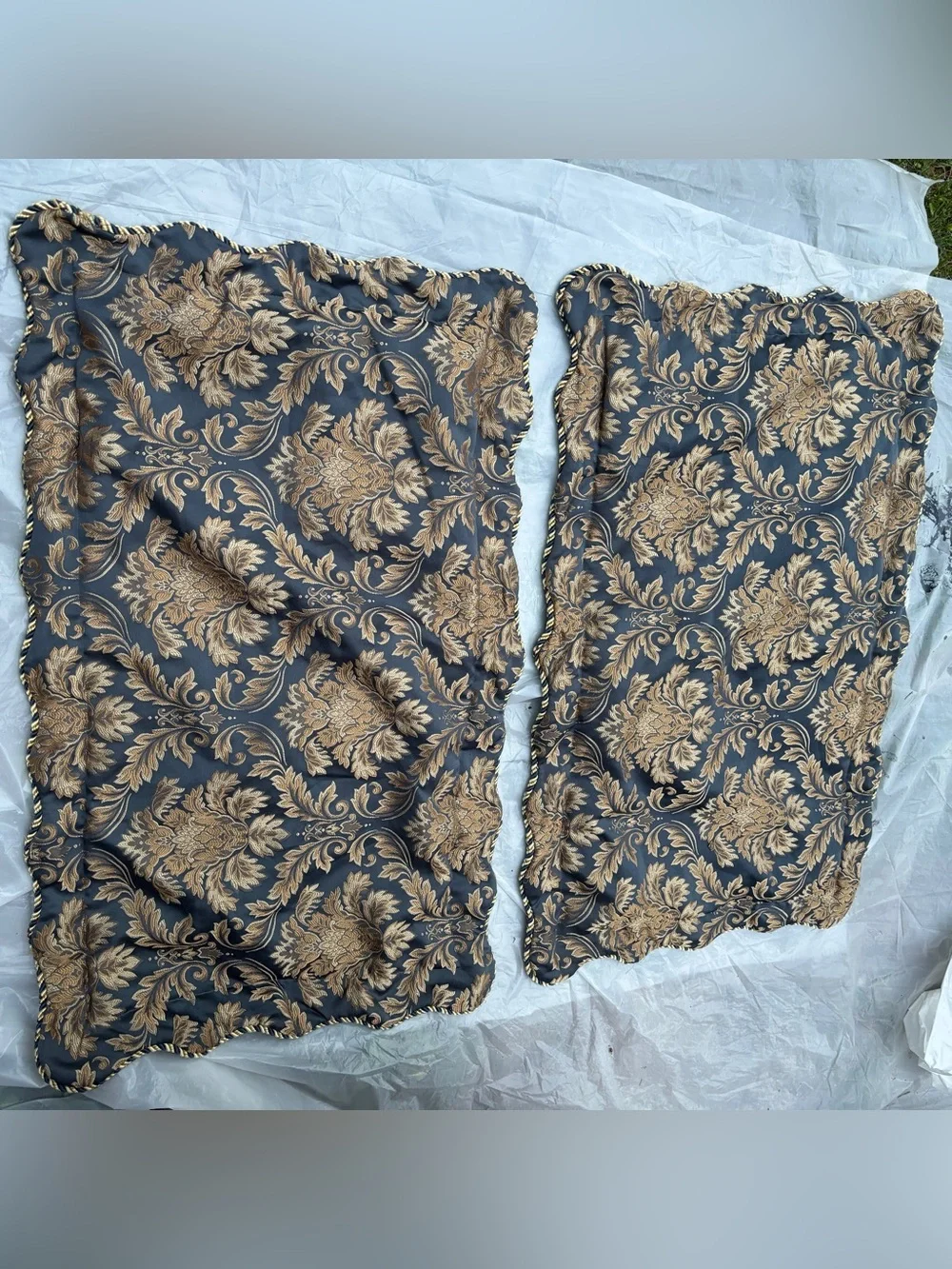 The Luxury Collection Blue & Gold Floral Jacquard Comforter & Shams - King Sz